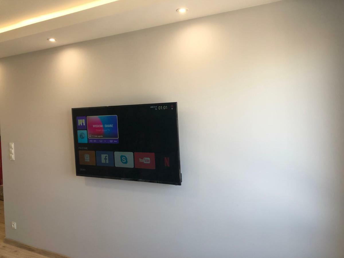 Klimatyzowany Apartament Roma Z Garazem Podziemnym Kielce Luaran gambar