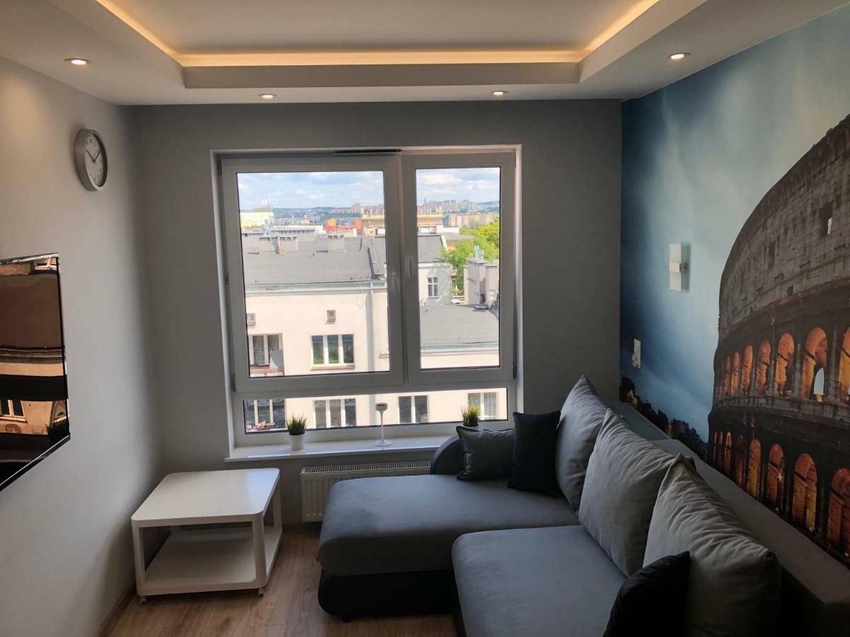 Klimatyzowany Apartament Roma Z Garazem Podziemnym Kielce Luaran gambar